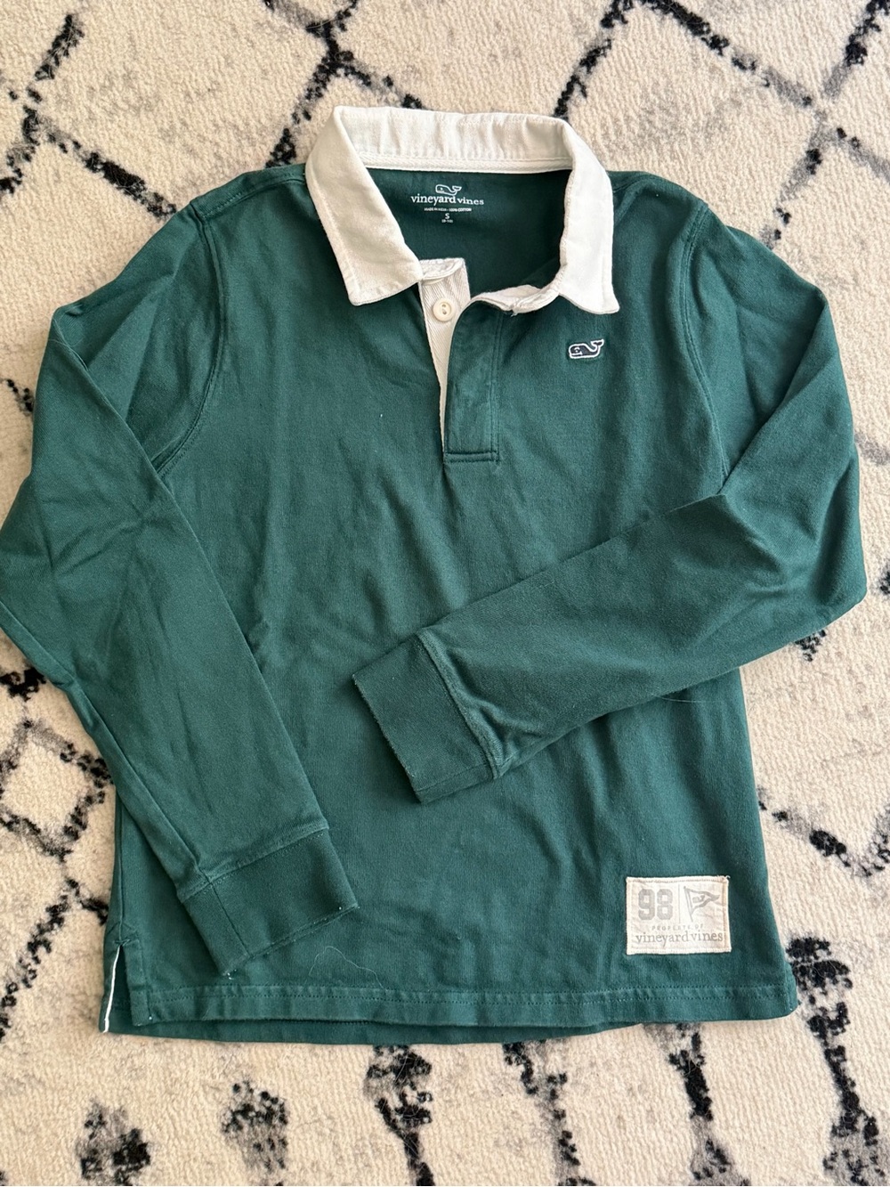 Vineyard Vines Green Long-Sleeve Rugby Top with White Collar